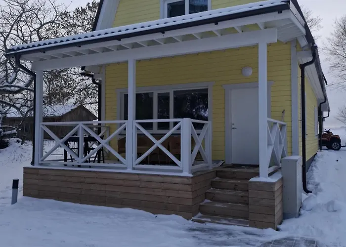 Rannatooma Puhketalu Apartament Ranna